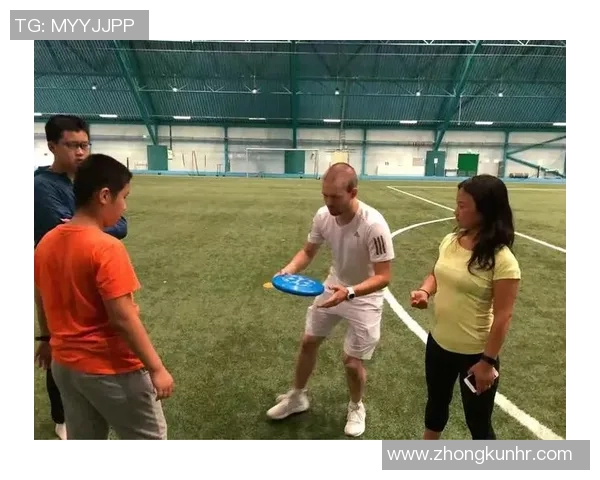 武汉飞盘队防守策略解析：如何在比赛中提升防守效率与团队协作